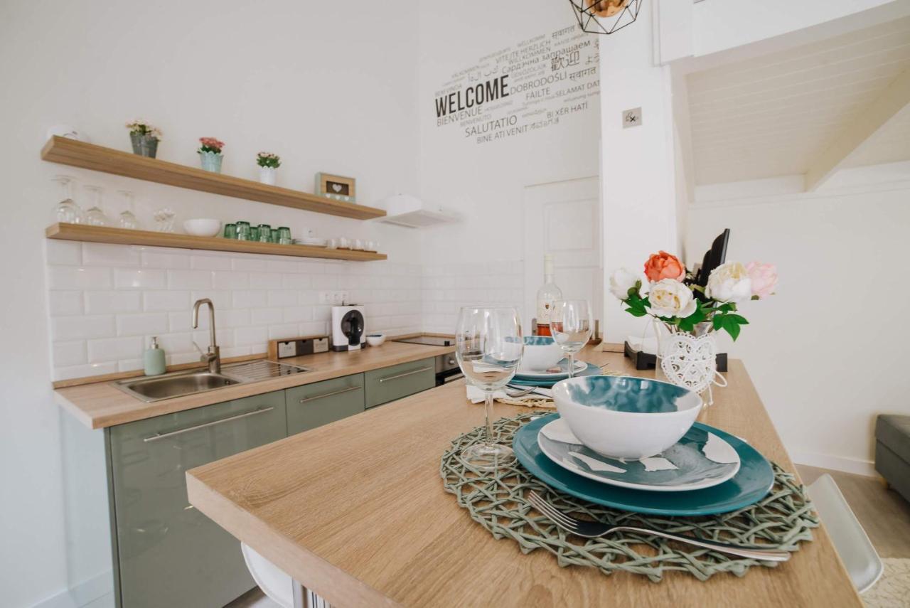 Comfy Apartment At New York Cafe With Aircon Budapešť Exteriér fotografie