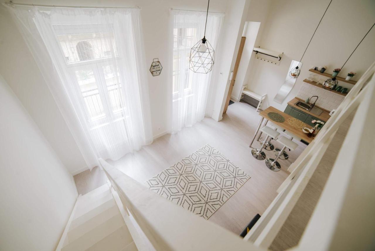 Comfy Apartment At New York Cafe With Aircon Budapešť Exteriér fotografie